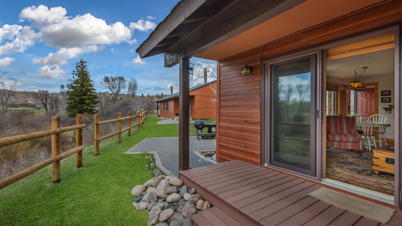 Photo of Patio Balcony in Clark