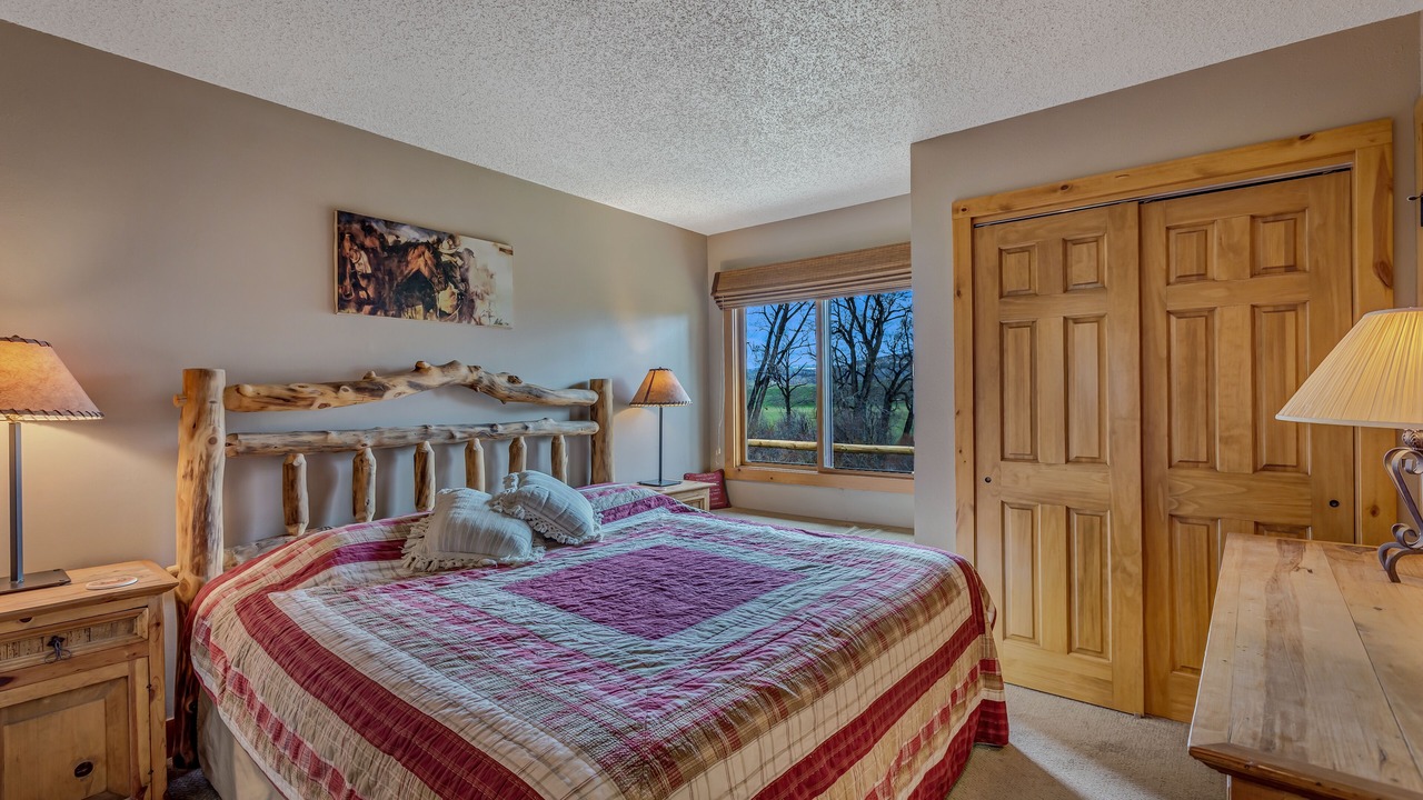 Photo of Bedroom in Clark