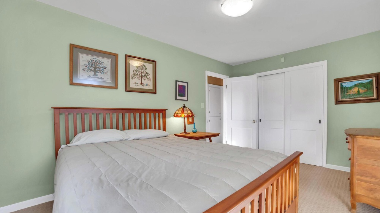 Photo of Bedroom in Athmar Park