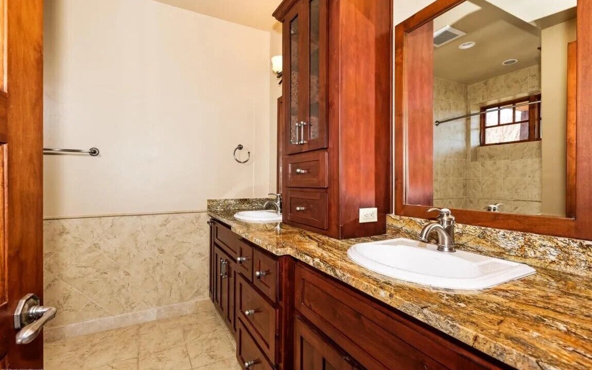 Photo of Bathroom in Cerise Ranch