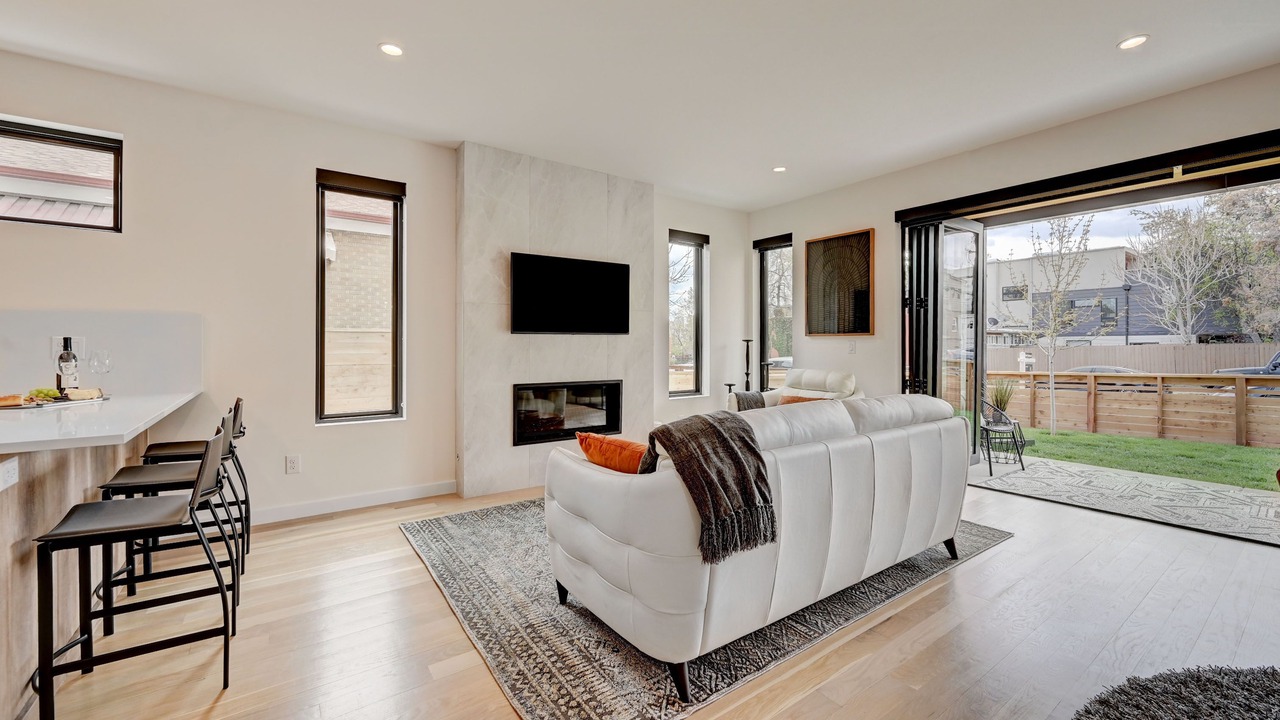 Photo of Livingroom in Highland