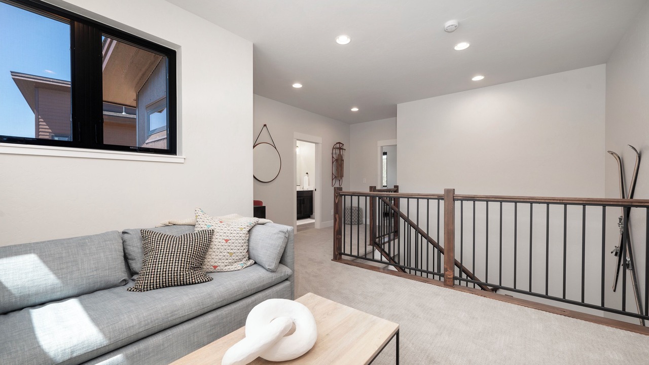 Photo of Livingroom in Silvercreek