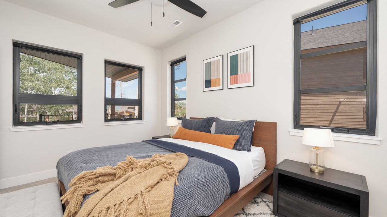 Photo of Bedroom in Silvercreek