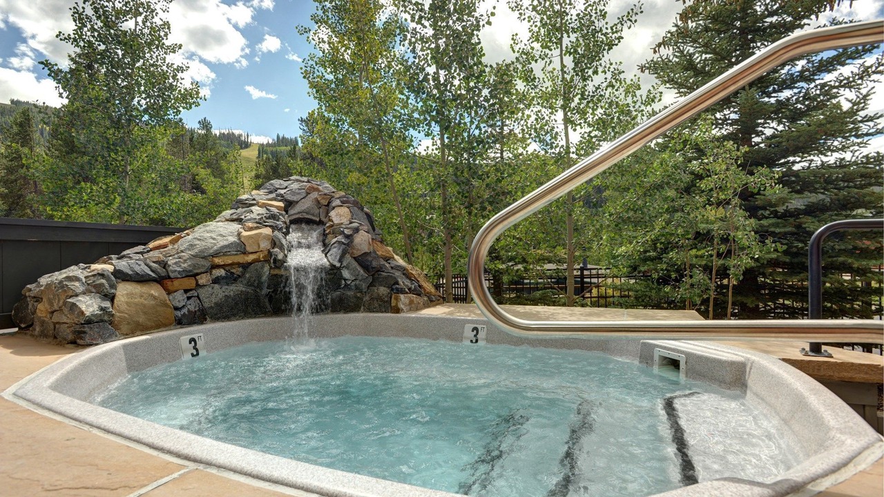 Photo of Outdoor in River Run