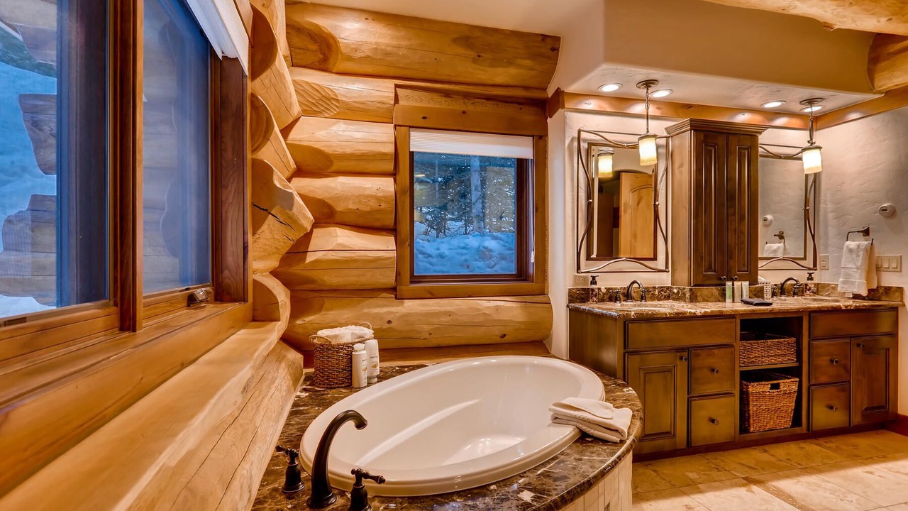 Photo of Bathroom in Baldy Mountain
