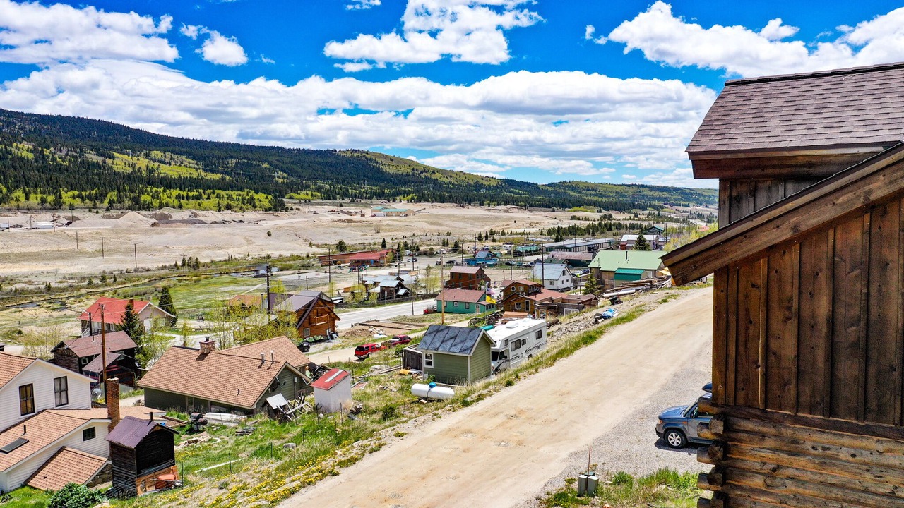 Photo of Others in Alma