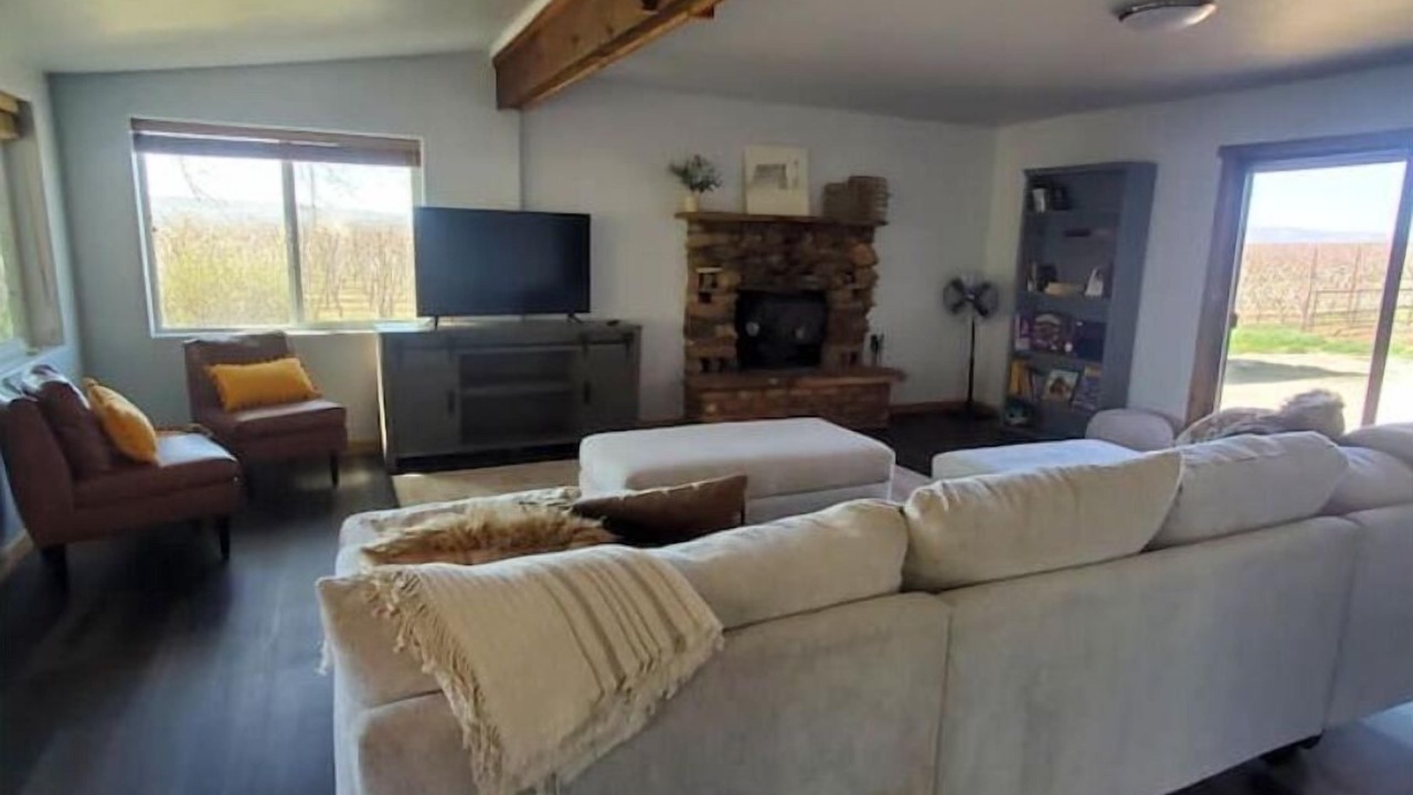 Photo of Livingroom in Palisade
