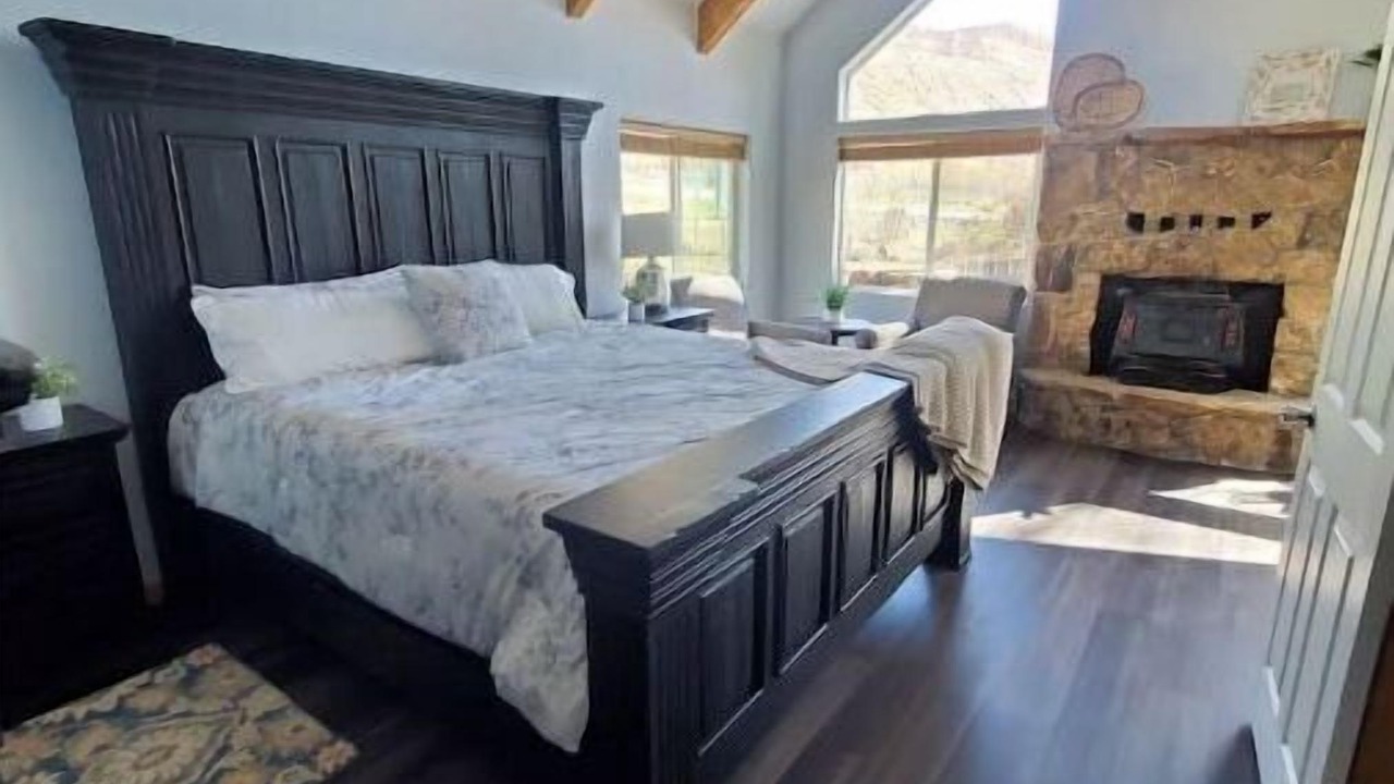 Photo of Bedroom in Palisade