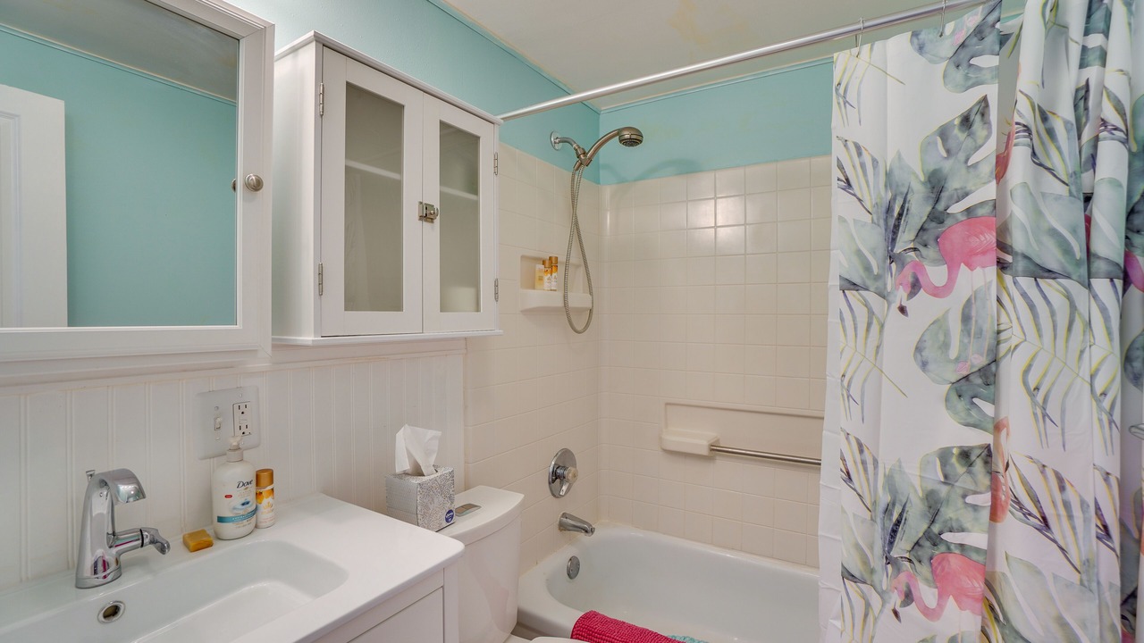 Photo of Bathroom in Englewood