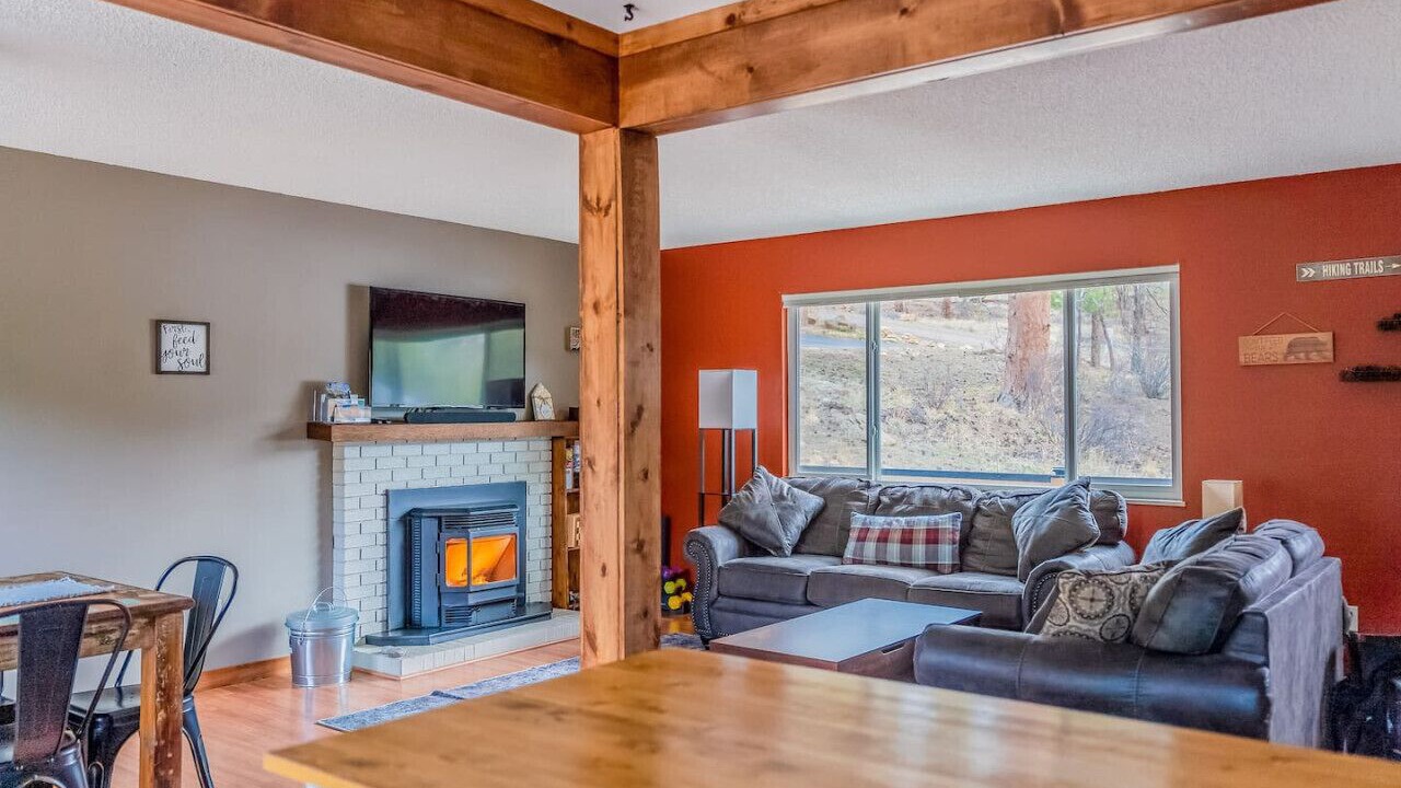 Photo of Livingroom in Carriage Hills