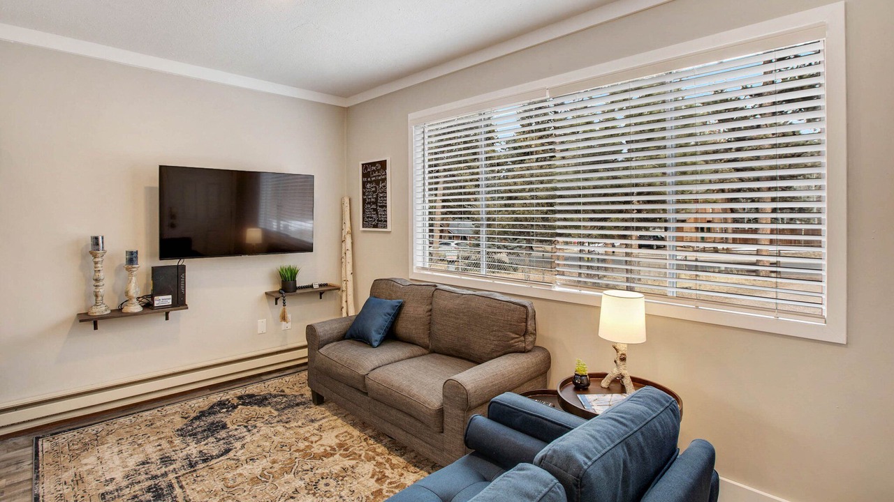 Photo of Livingroom in Woodland Park