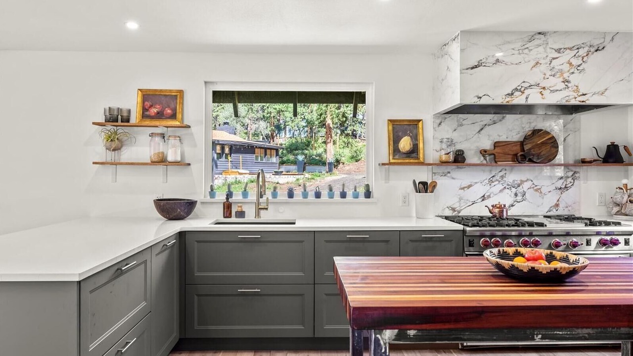 Photo of Kitchen in Evergreen