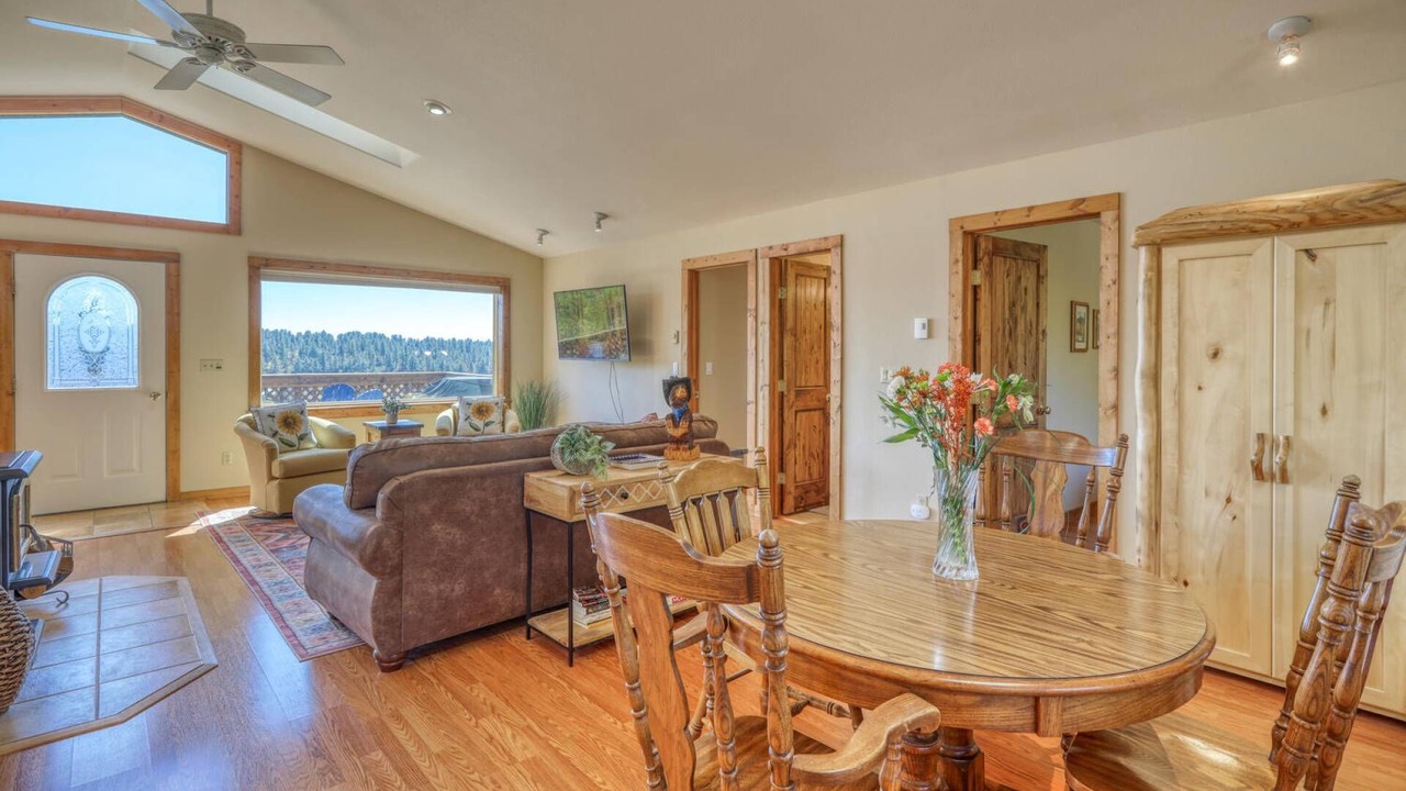 Photo of Bedroom in Pagosa Springs