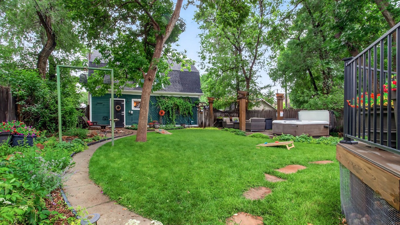 Photo of Outdoor in Old North End