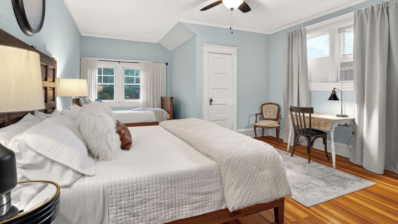 Photo of Bedroom in Old North End