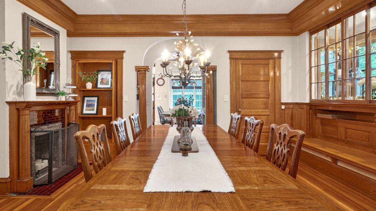 Photo of Livingroom in Old North End