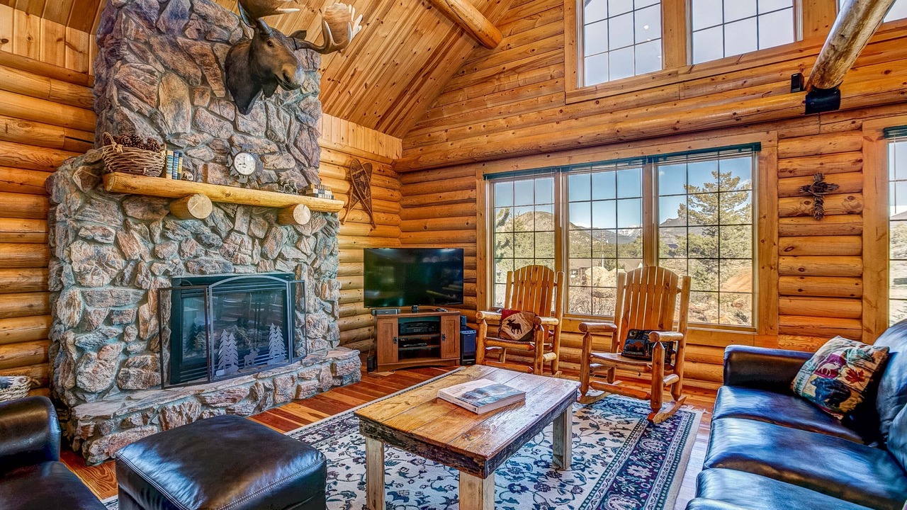 Photo of Livingroom in Carriage Hills