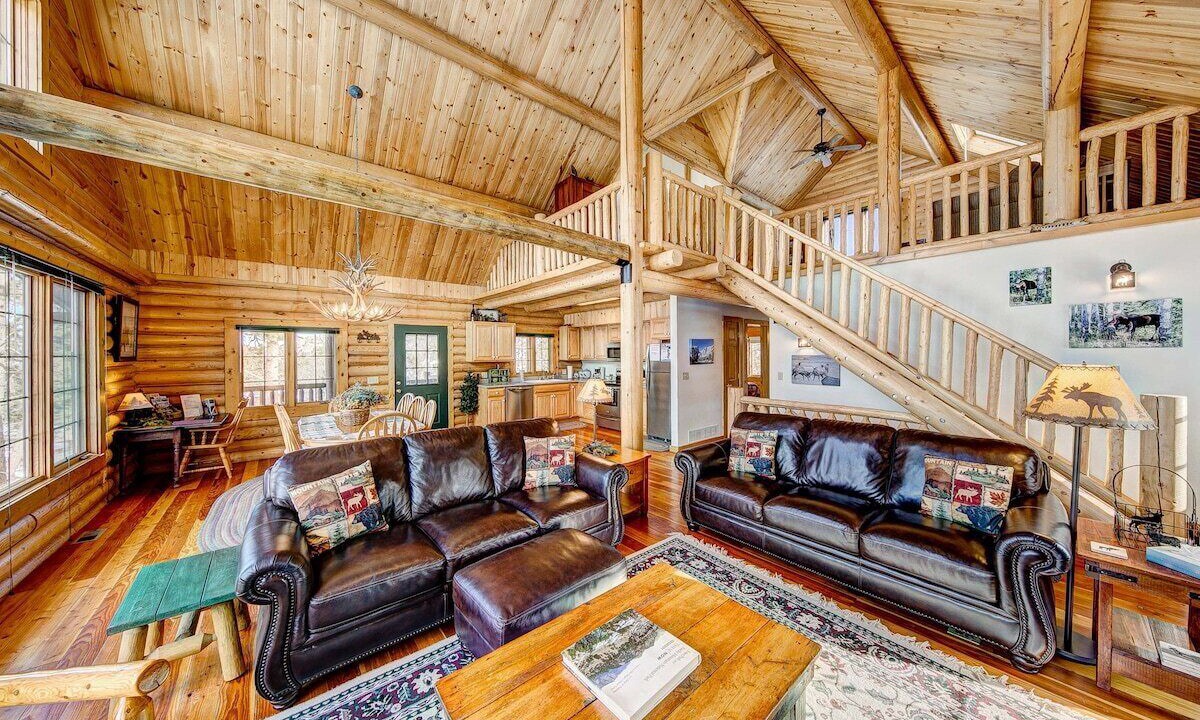 Photo of Livingroom in Carriage Hills