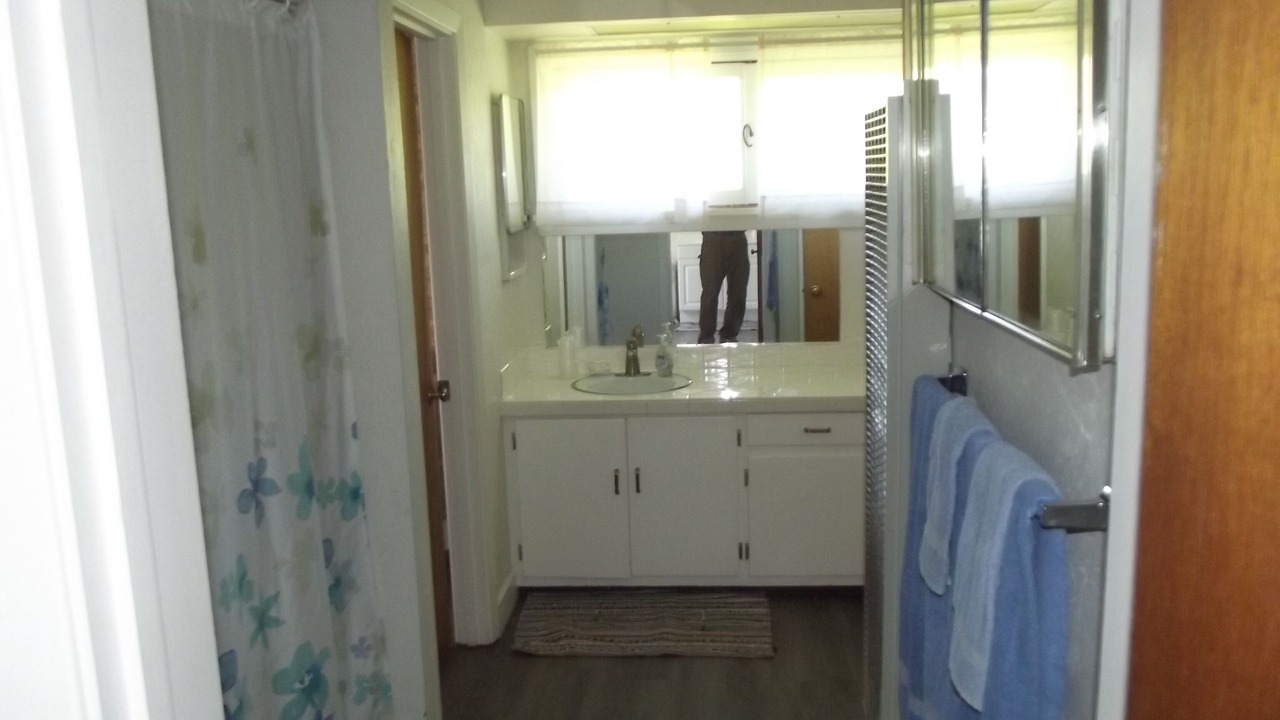 Photo of Bathroom in Meeker