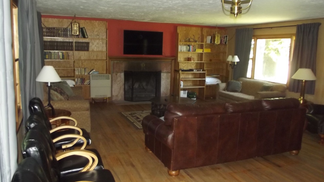Photo of Livingroom in Meeker