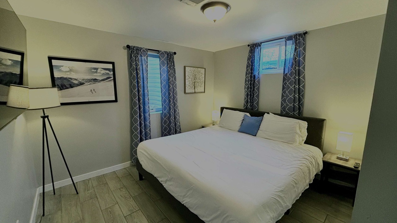 Photo of Bedroom in Twin Lakes