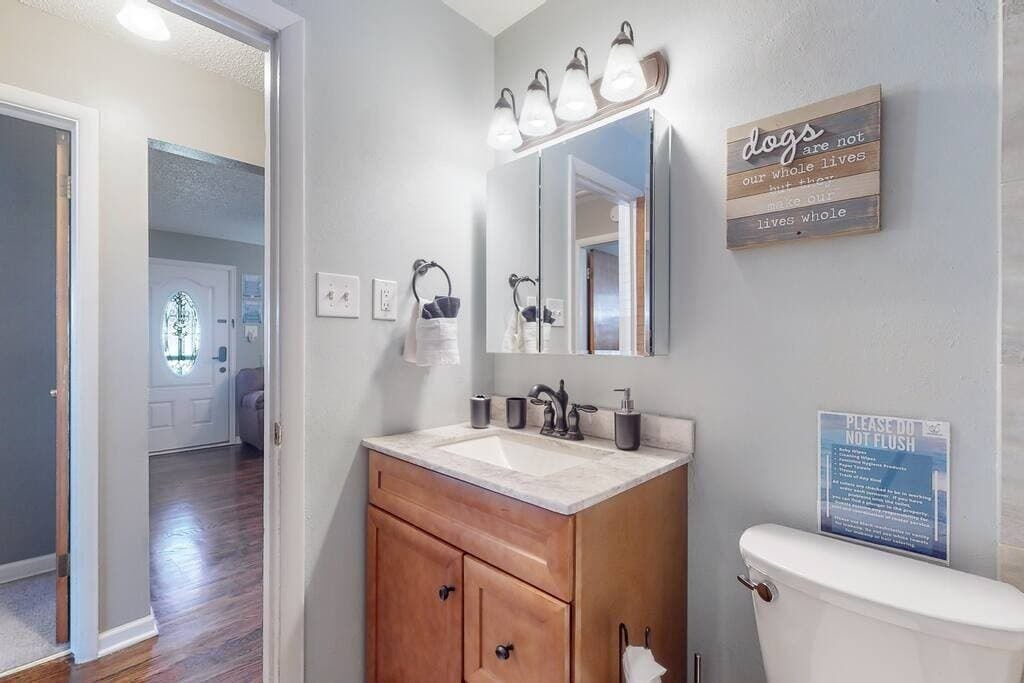 Photo of Bathroom in Twin Lakes