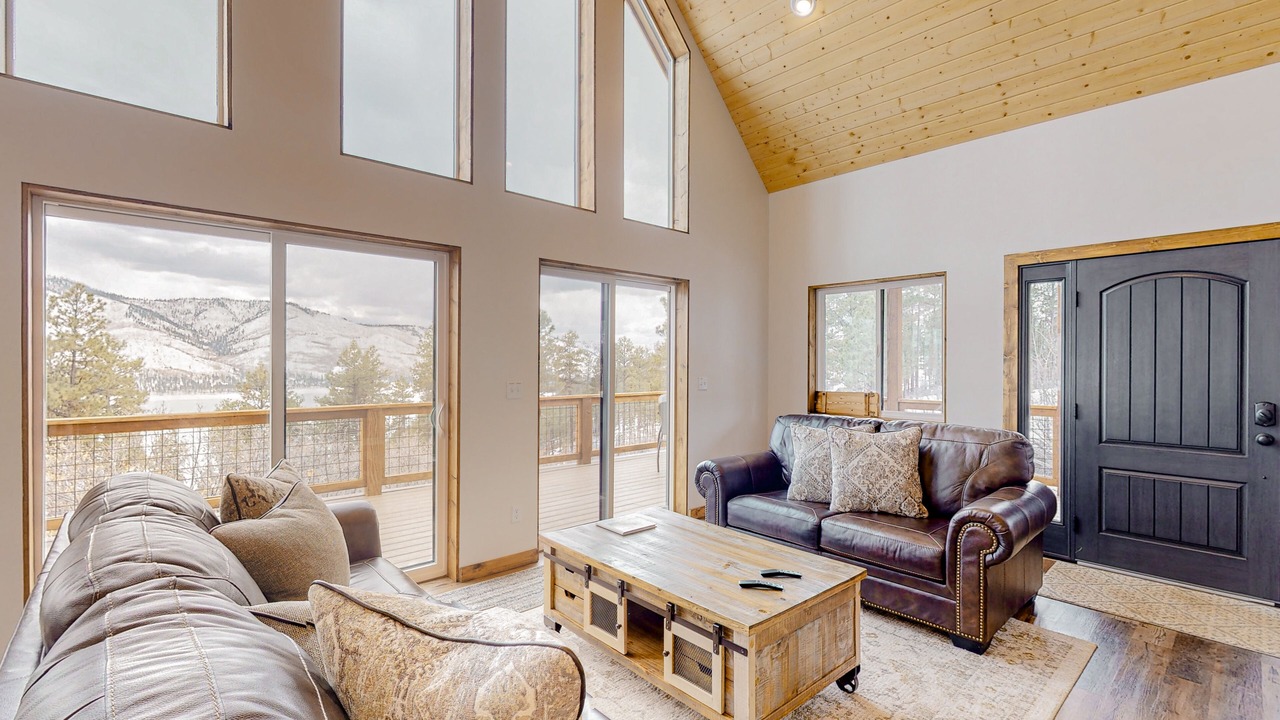 Photo of Livingroom in Bayfield