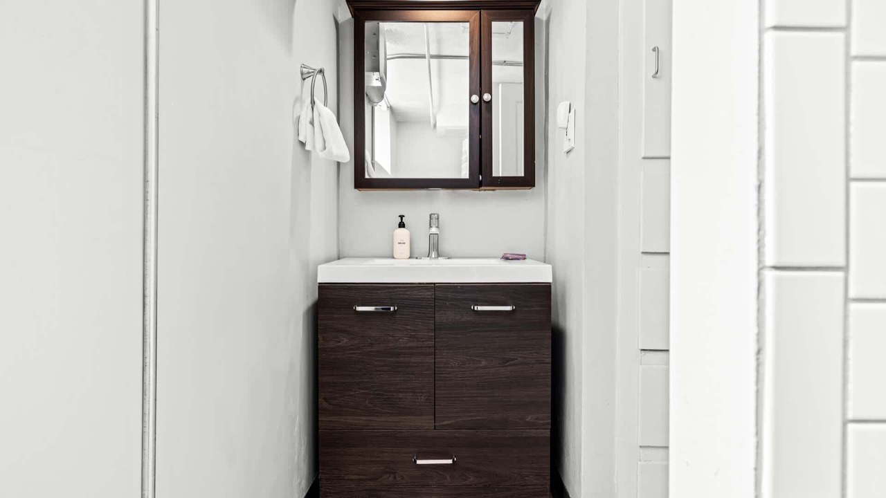 Photo of Bathroom in West Colfax