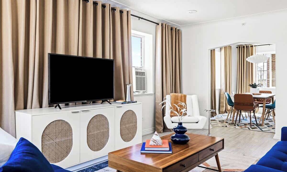 Photo of Livingroom in West Colfax
