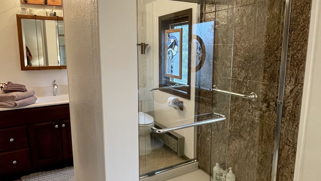 Photo of Bathroom in Coal Creek Canyon