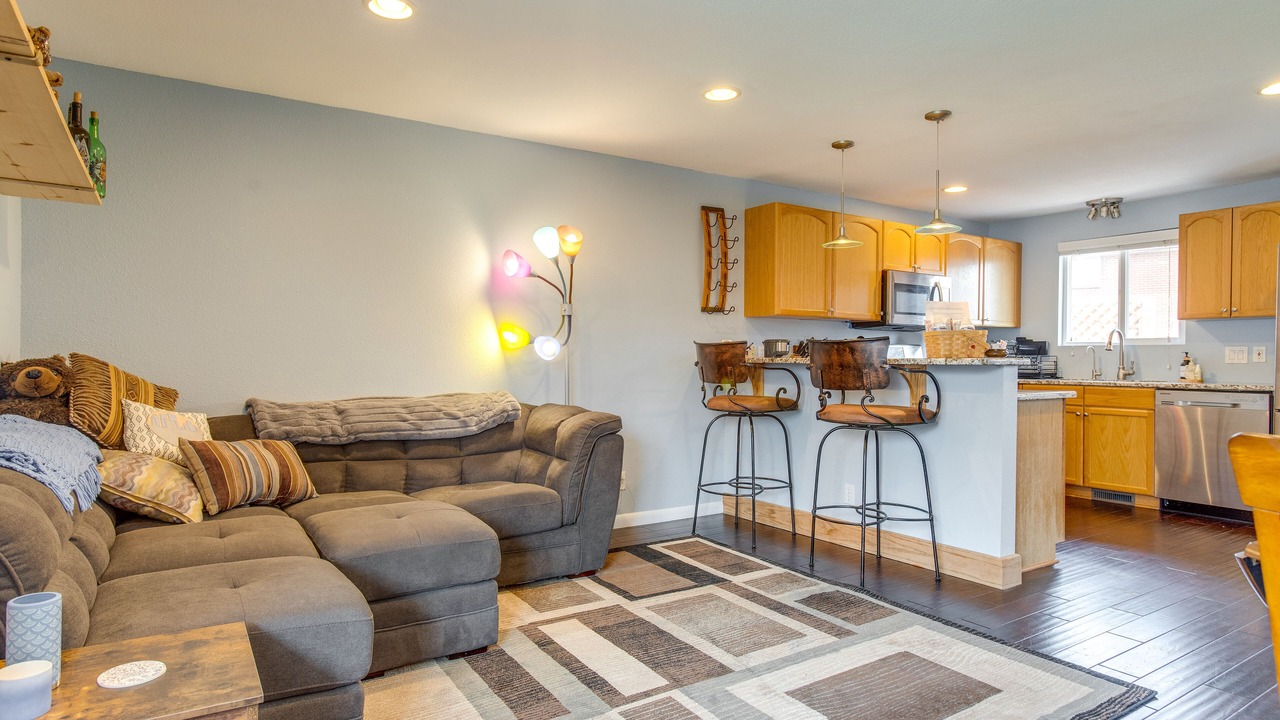 Photo of Livingroom in Applewood West
