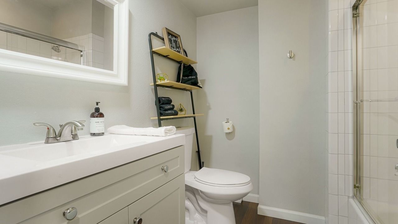 Photo of Bathroom in Allendale Area