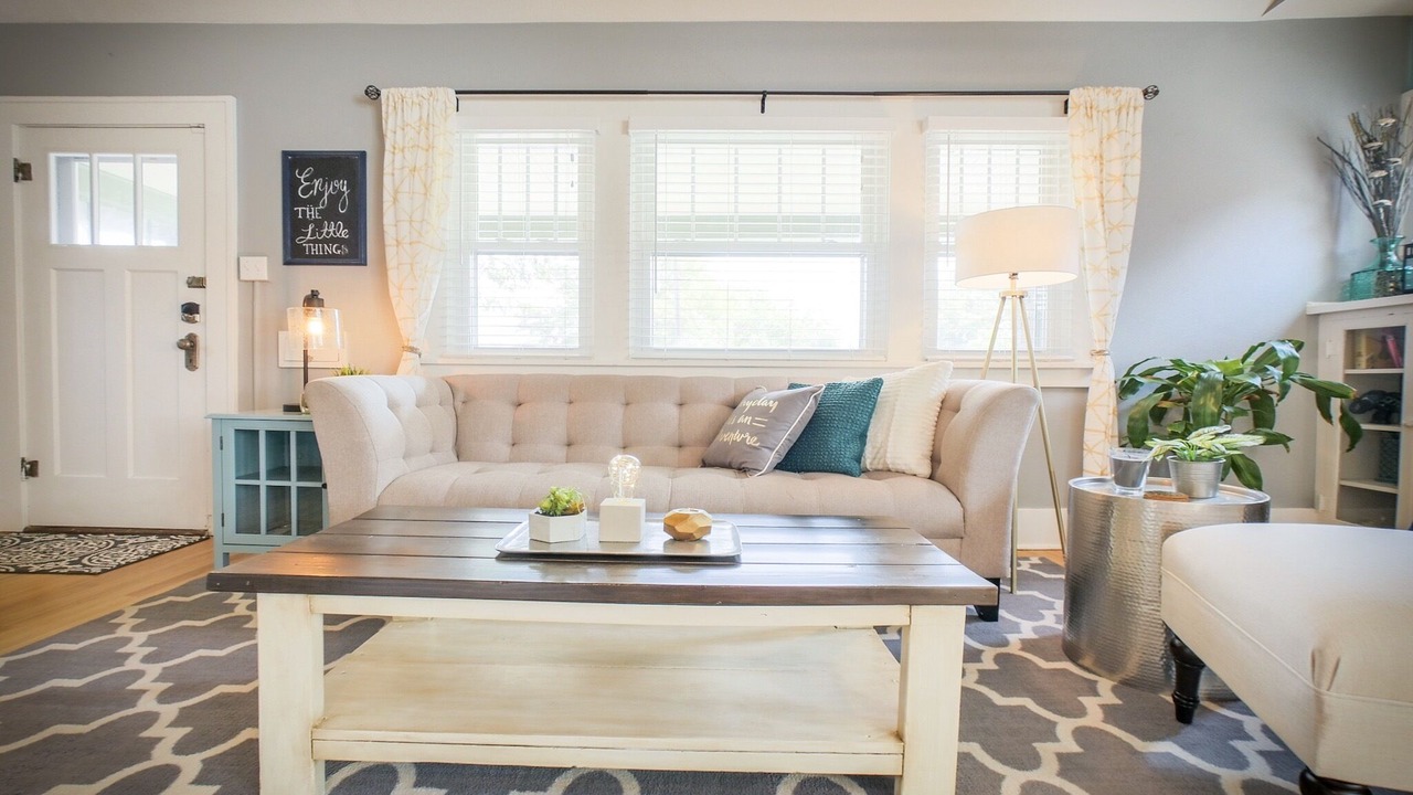 Photo of Livingroom in Platt Park