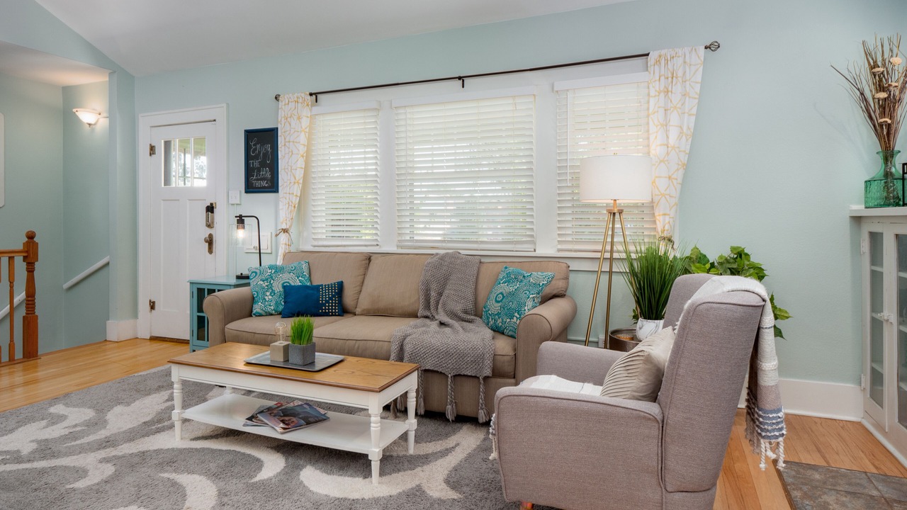Photo of Livingroom in Platt Park