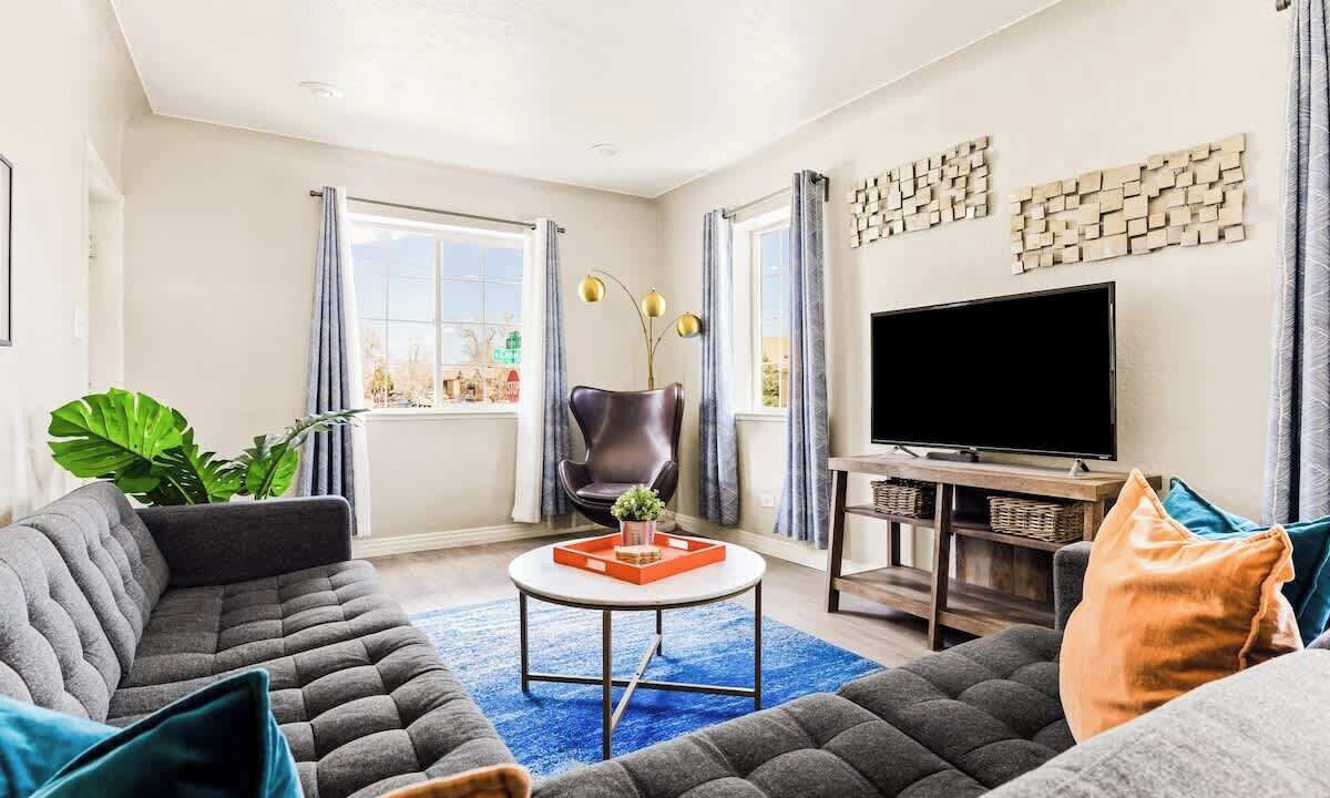 Photo of Livingroom in West Colfax