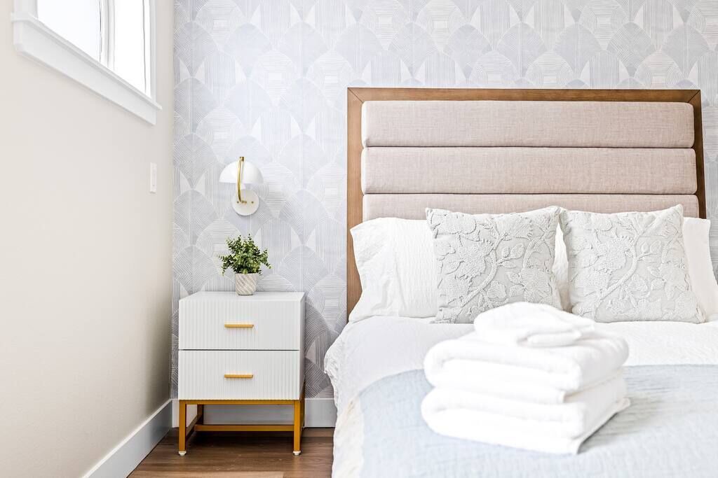 Photo of Bedroom in Golden