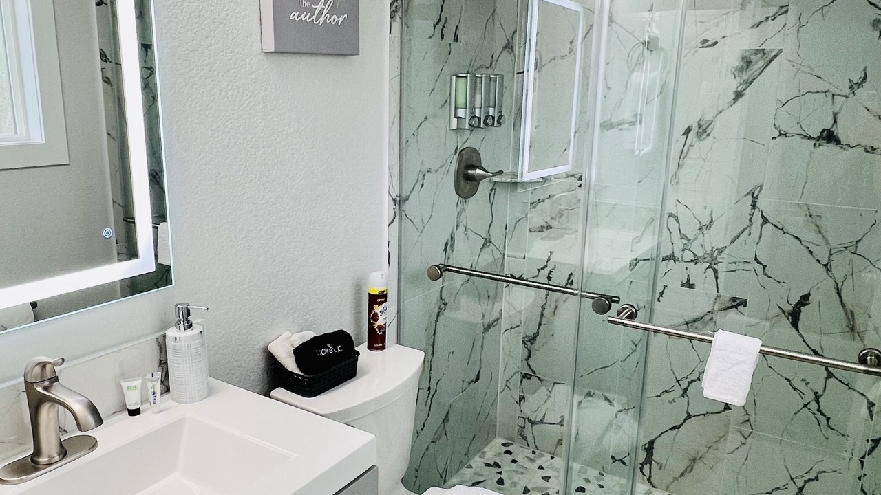 Photo of Bathroom in Heather Gardens