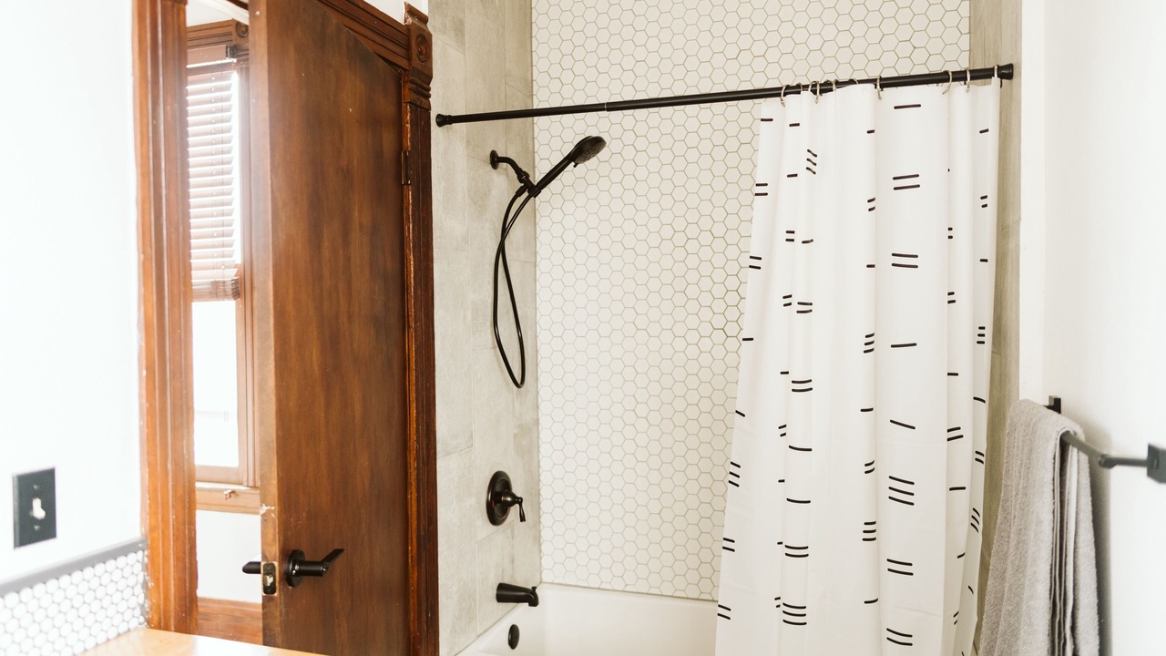 Photo of Bathroom in Curtis Park