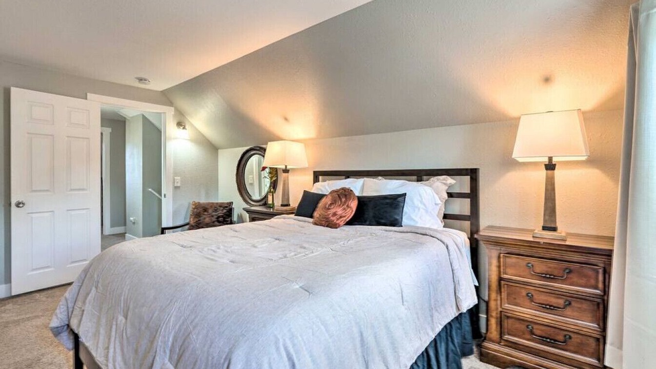 Photo of Bedroom in Carriage Hills