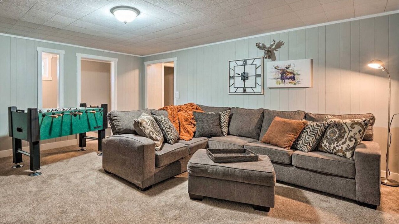 Photo of Livingroom in Carriage Hills