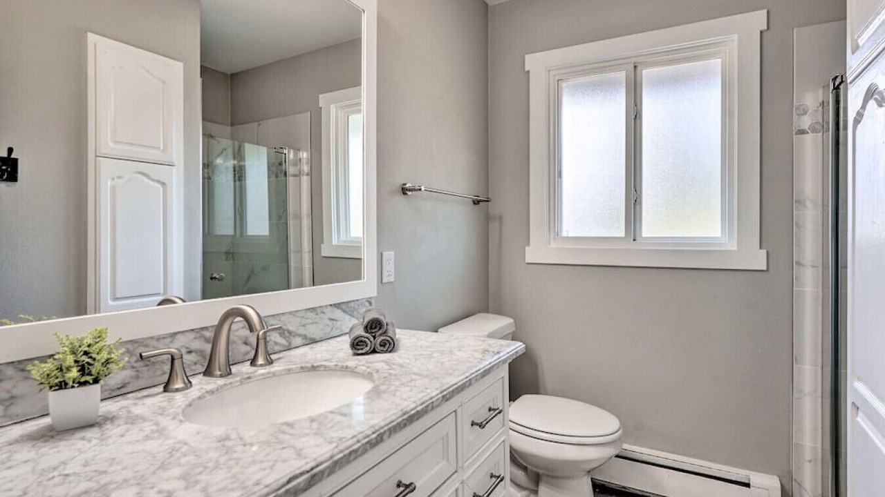 Photo of Bathroom in Carriage Hills