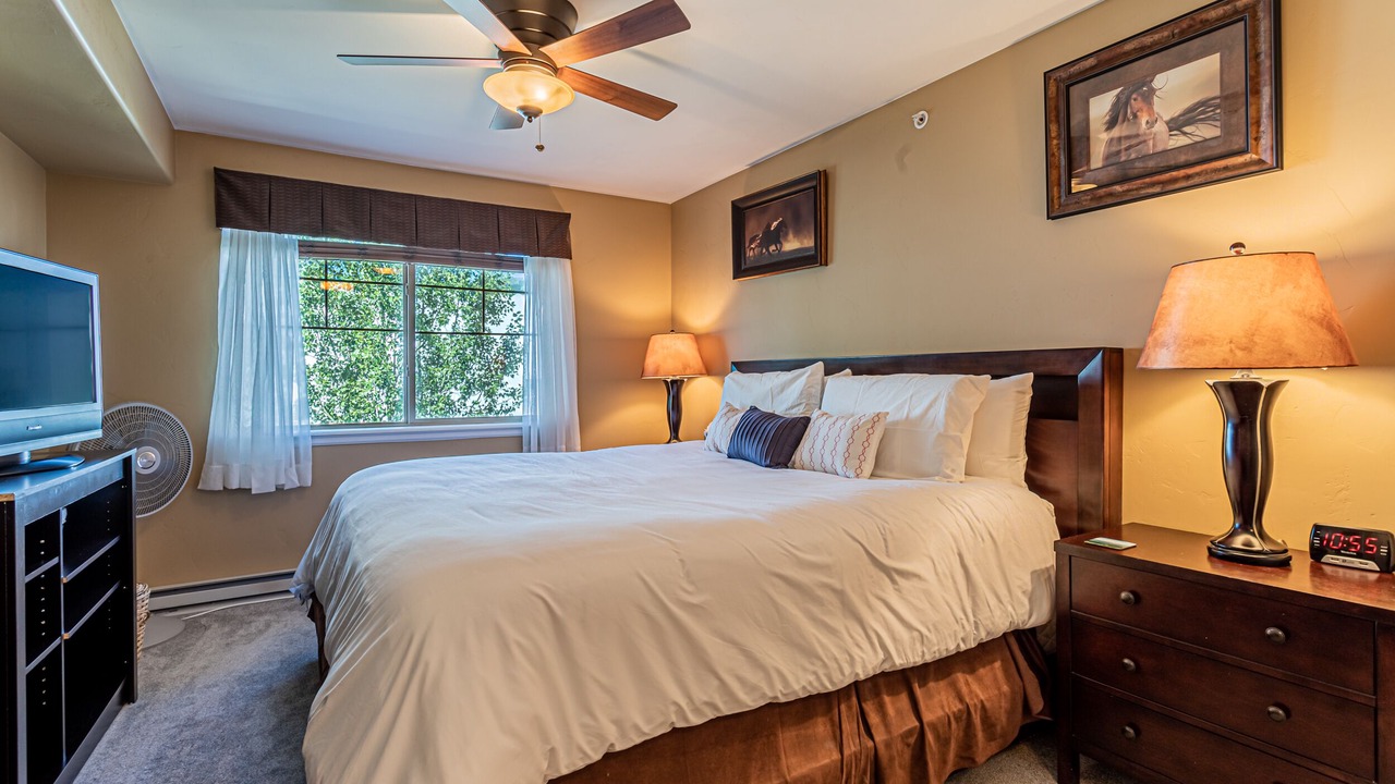 Photo of Bedroom in Steamboat Springs