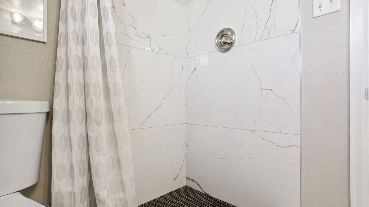 Photo of Bathroom in Sunnyside