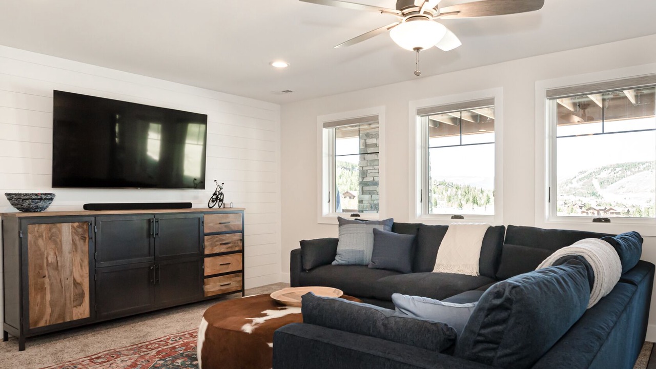 Photo of Livingroom in Granby