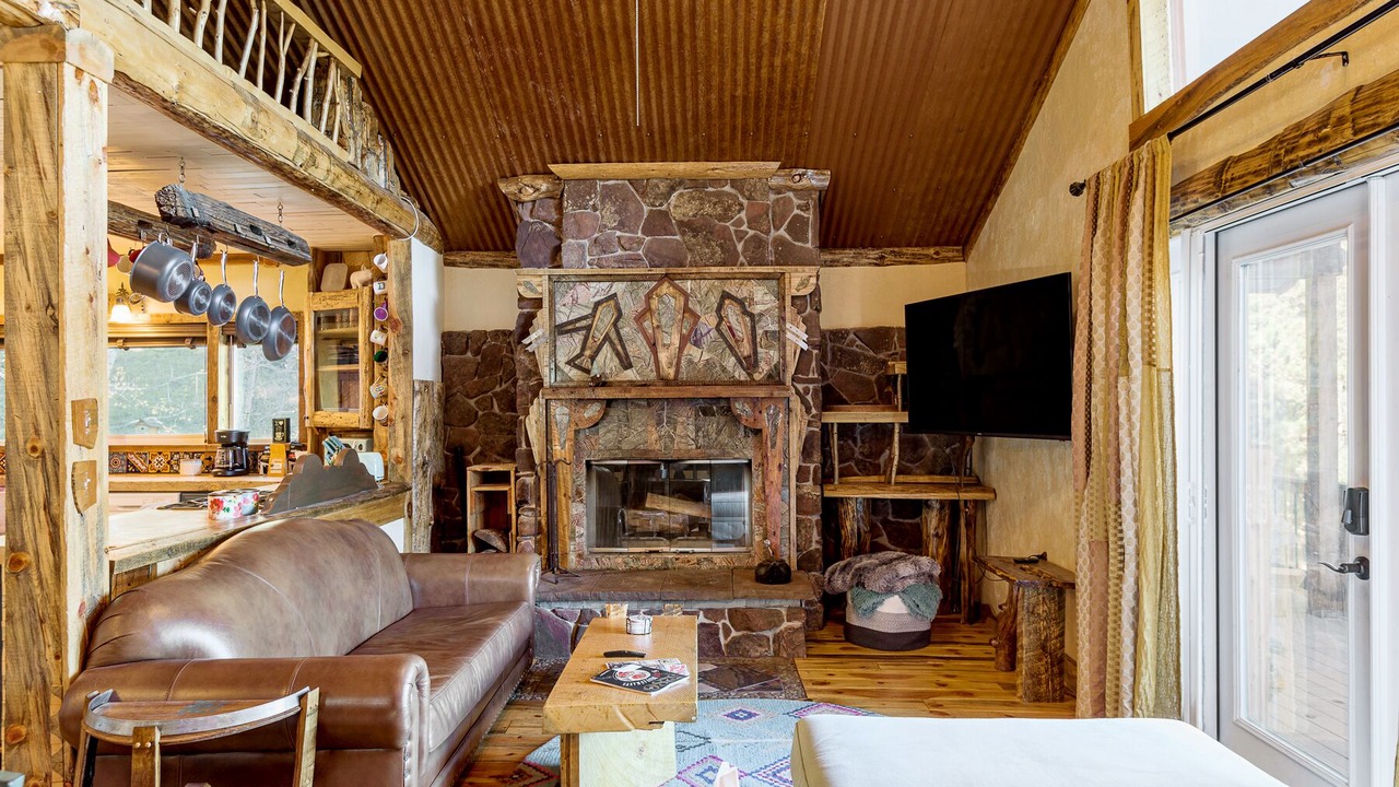 Photo of Livingroom in Bailey