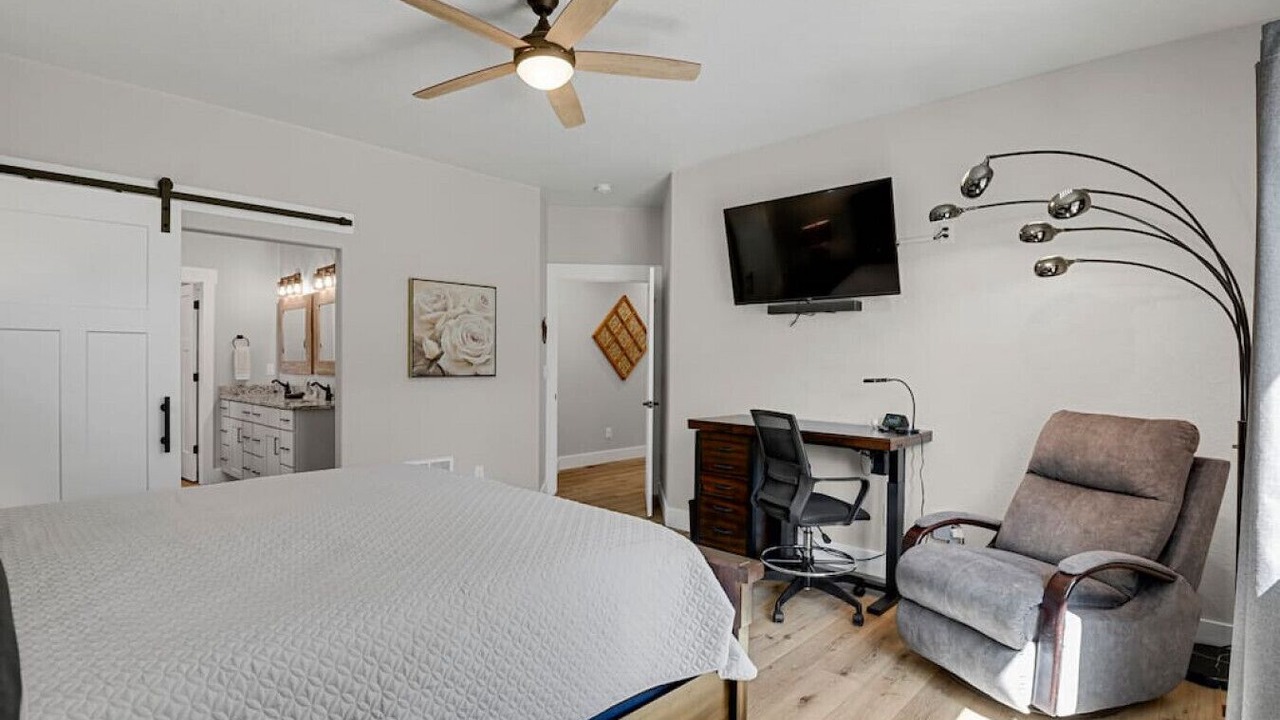 Photo of Bedroom in Florissant