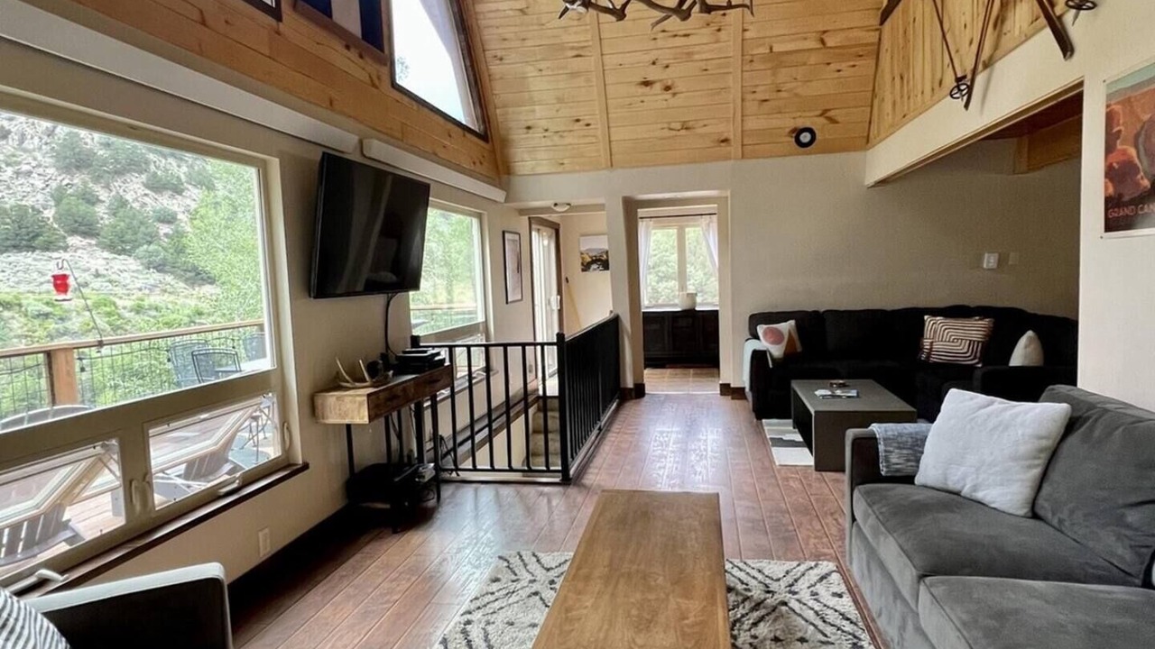 Photo of Livingroom in Salida
