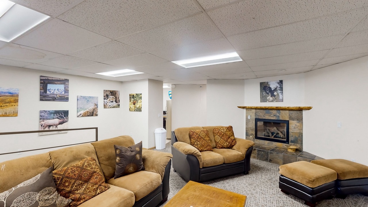 Photo of Livingroom in Four O'Clock