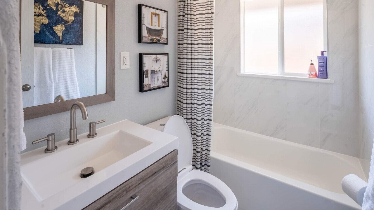 Photo of Bathroom in Scenic Heights