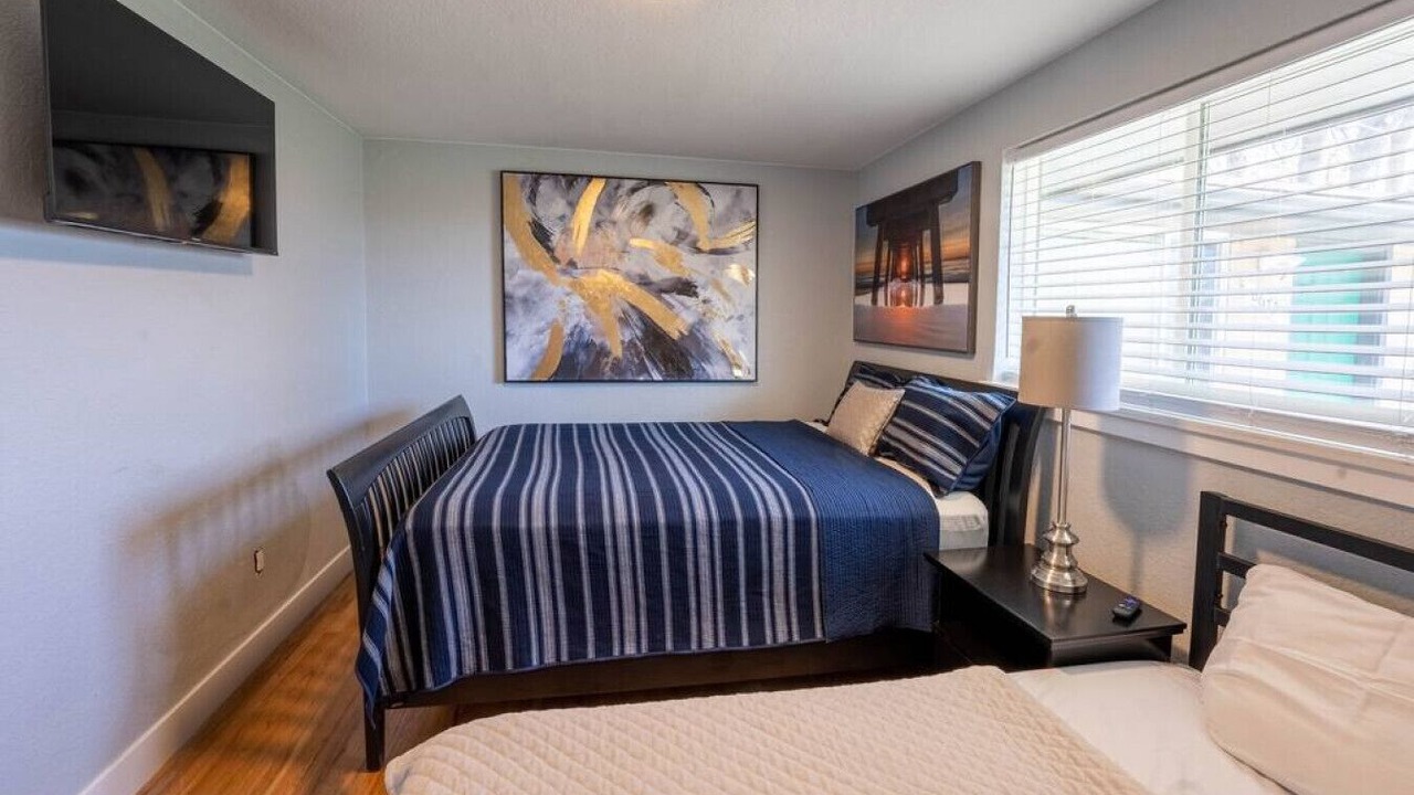Photo of Bedroom in Scenic Heights